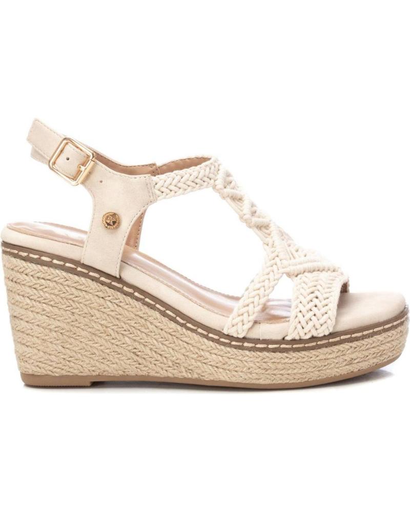 SANDALIA DE CUÑA XTI 142834 EN TONO HIELO HIELO