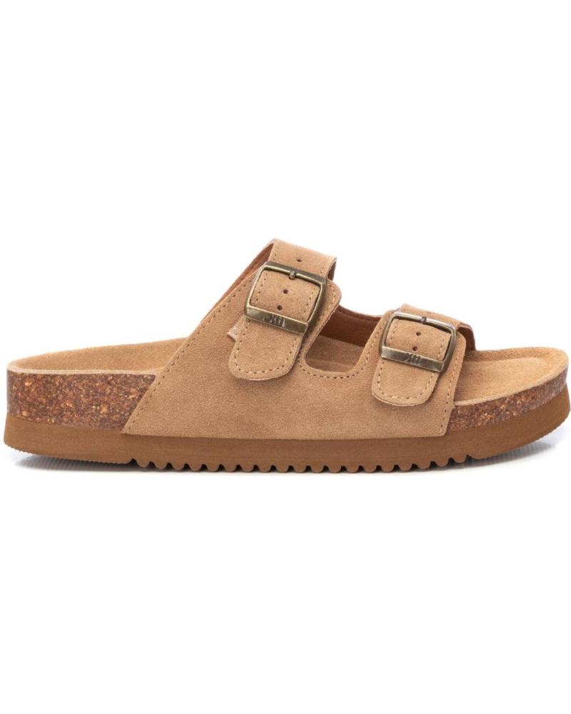 SANDALIAS XTI 142552 EN TONO CAMEL CAMEL