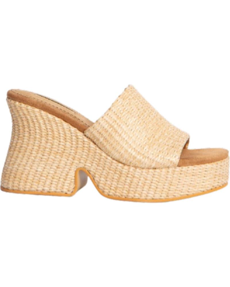 ZUECOS DE TACÓN CORINA M4345 BEIGE NATURAL NATURAL