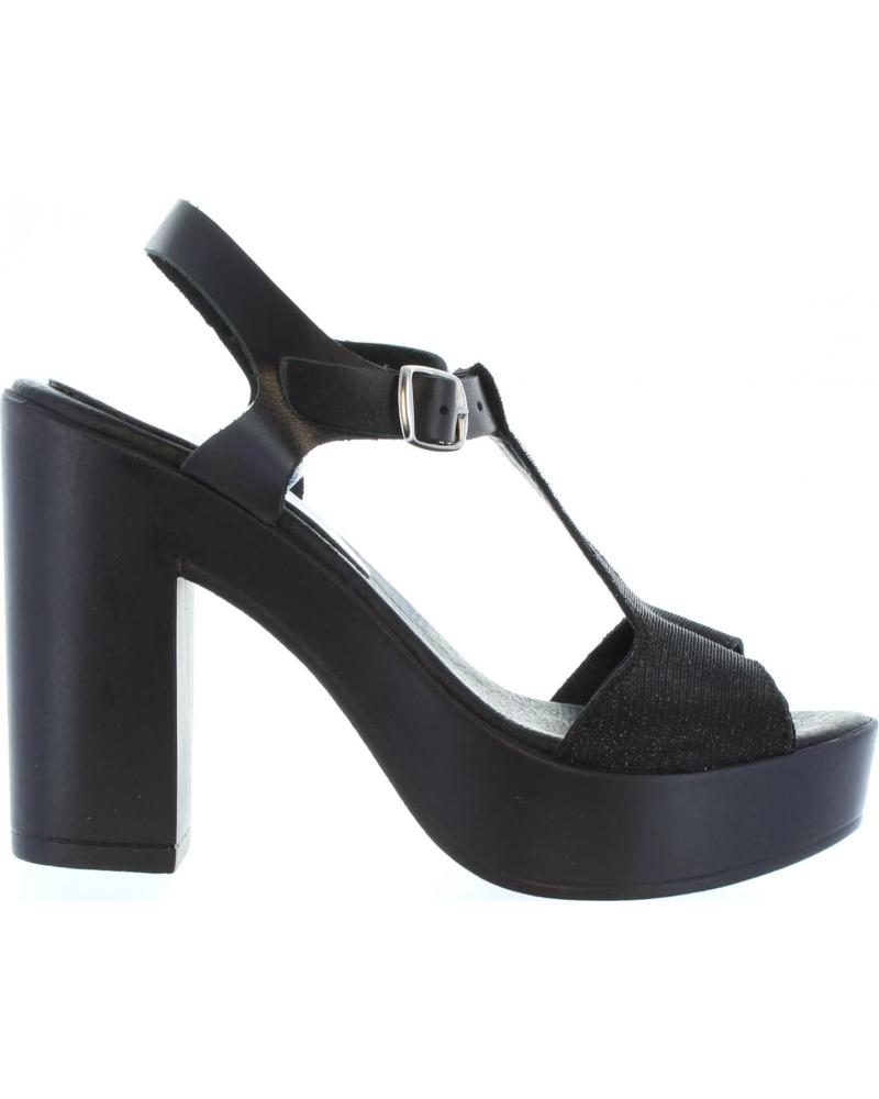 Sandalias de Mujer CUMBIA 30114 NAVIA-NEGRO