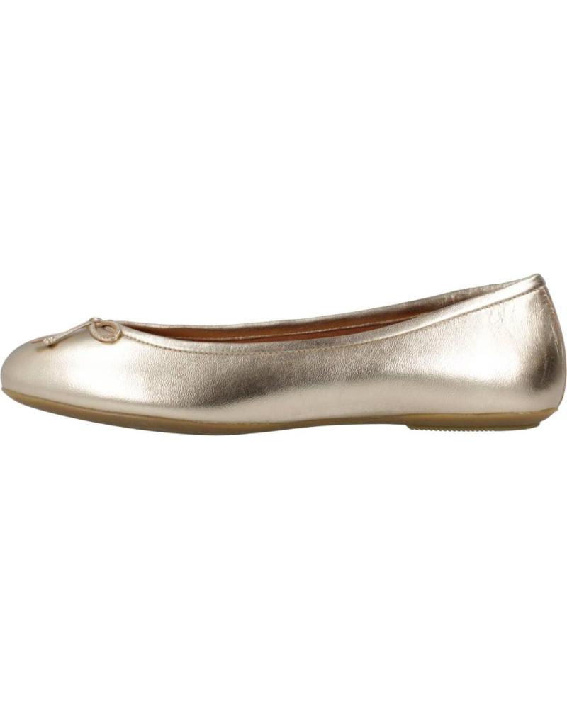 Bailarinas de Mujer GEOX BAILARINAS MUJER MODELO D PALMARIA B COLOR ORO C2012