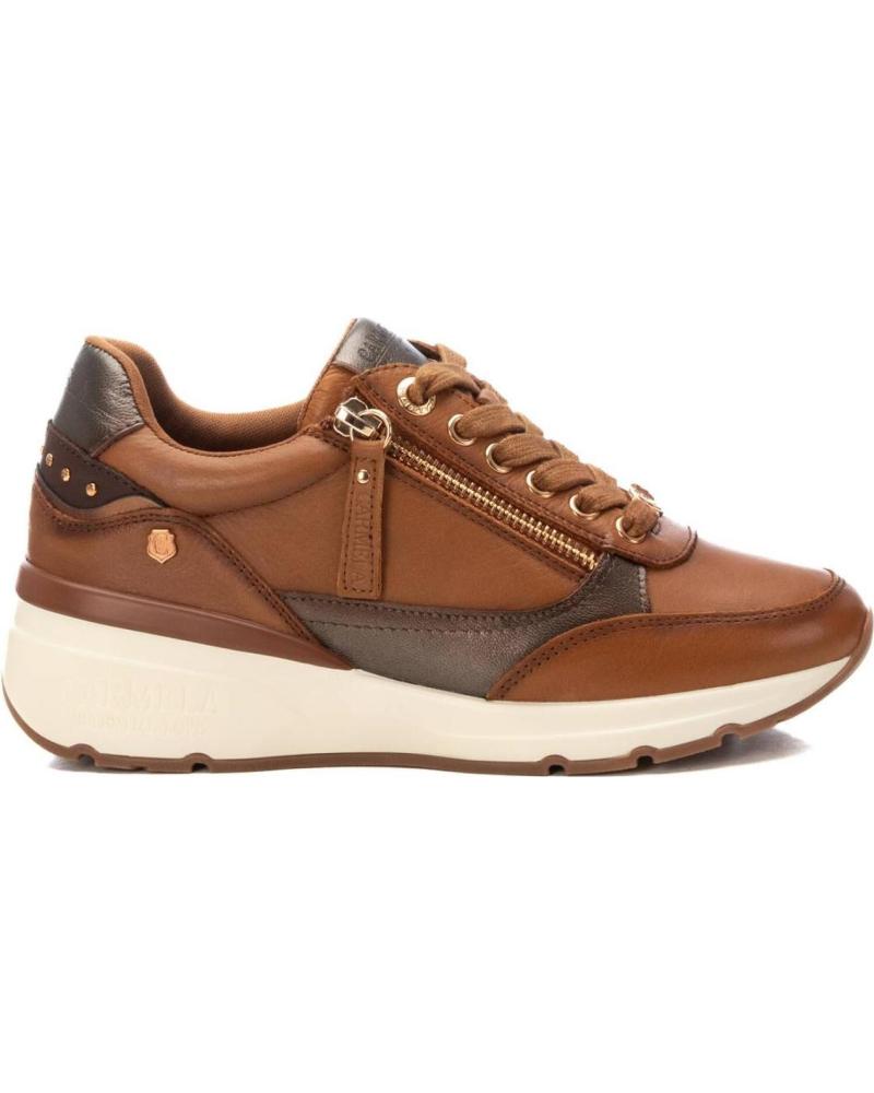 DEPORTIVA CARMELA 161825 CAMEL CON CREMALLERA DECORATIVA CAMEL