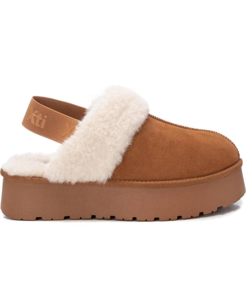 ZUECO XTI 14348801 ANTELINA CAMEL CON FORRO BORREGO CAMEL