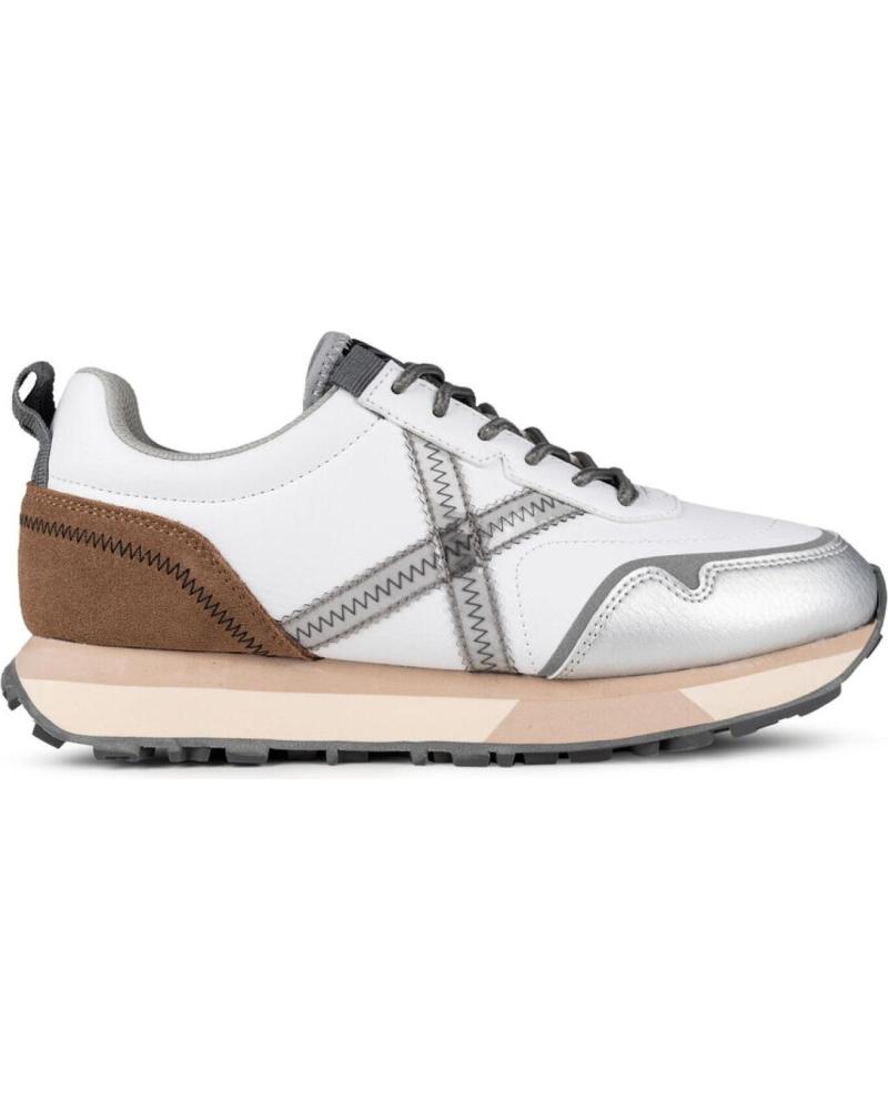 ZAPATILLAS MUNICH NEXT 8215007 BLANCAS Y MARRONES BLANCO