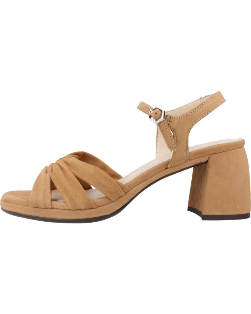 Sandalias de Mujer WONDERS ALIAS MUJER MODELO GISELA COLOR MARRON SAND
