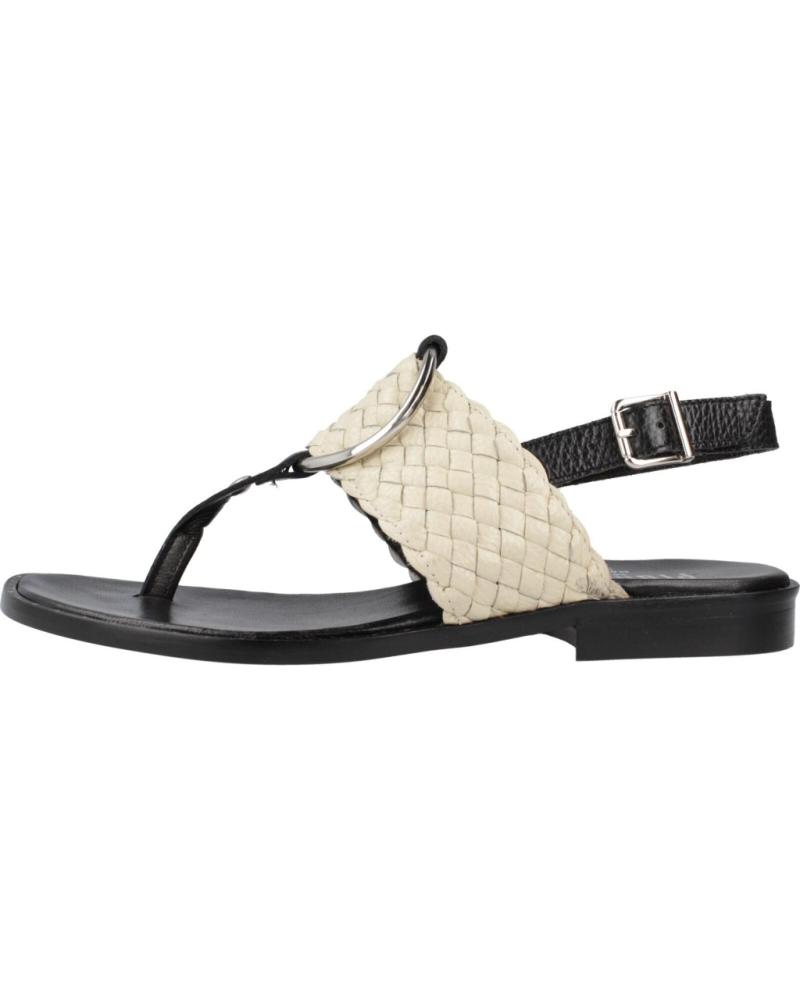 Sandalias de Mujer PLUMERS SANDALIAS MUJER MODELO 3746P COLOR MARRON NEGRO