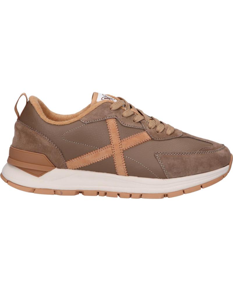 Deportivas de Hombre MUNICH 8832022 VERSATILE MARRON