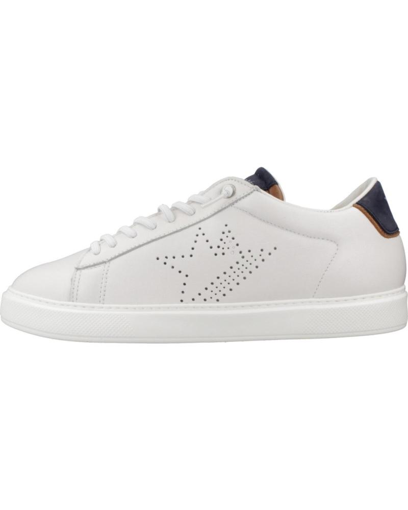 ZAPATILLAS CETTI C-1390: DEPORTIVAS BLANCAS CON DETALLES DISTINTIVOS BLANCO