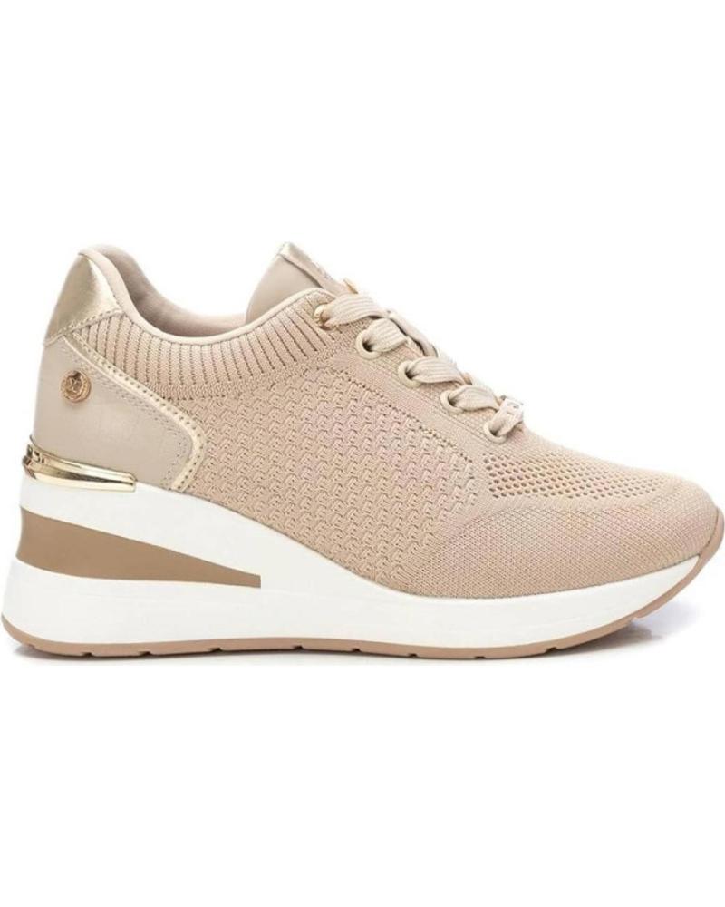 XTI ZAPATILLAS XTI MUJER BEIGE CON DETALLES METÁLICOS BEIGE