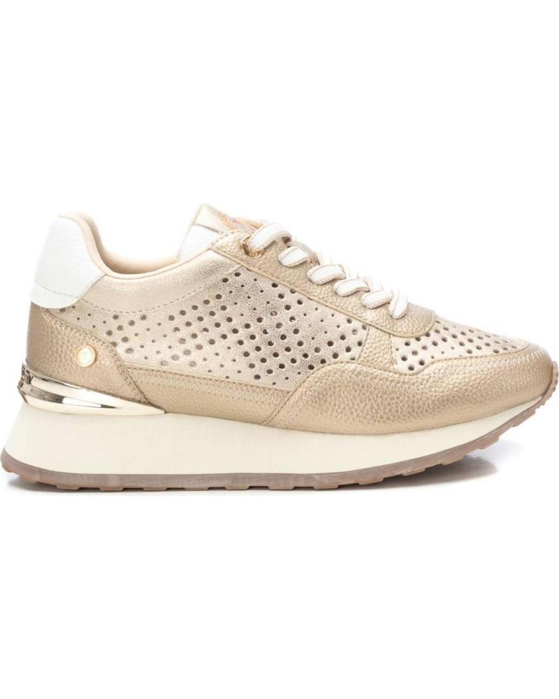ZAPATILLAS CASUAL XTI 143779 DORADAS 01 ORO