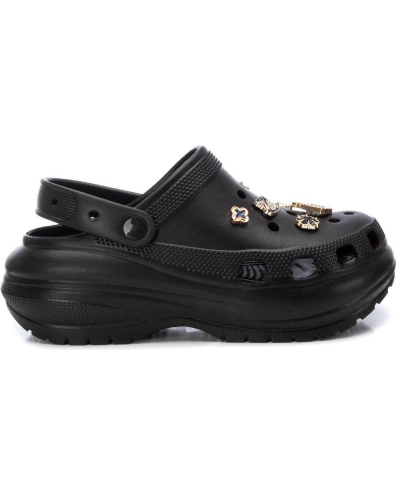 Zuecos de Mujer XTI 143888 NEGRO