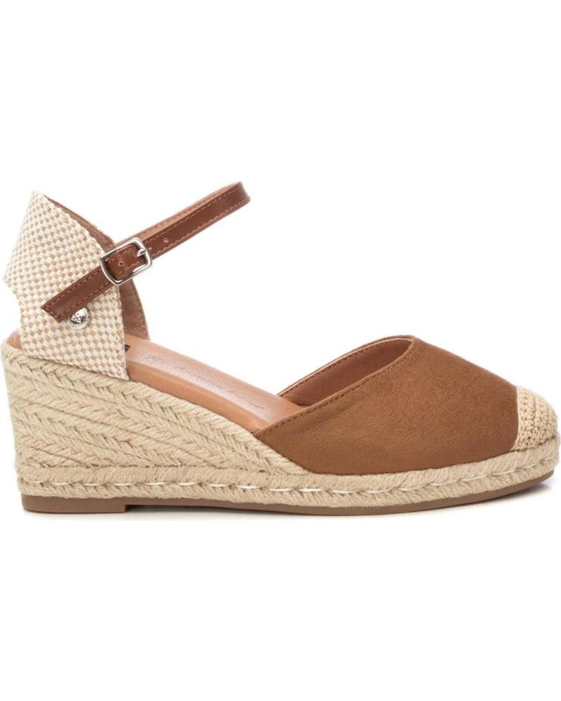 Sandalias de Mujer XTI 140746 CAMEL