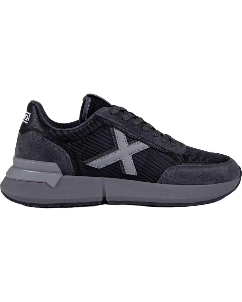 Zapatillas Munich Versus 81 Negras Negro