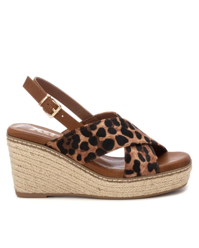Sandalias de Mujer XTI SANDALIAS CUÑA XTI CON ESTAMPADO DE LEOPARDO PARA MUJER CAMEL