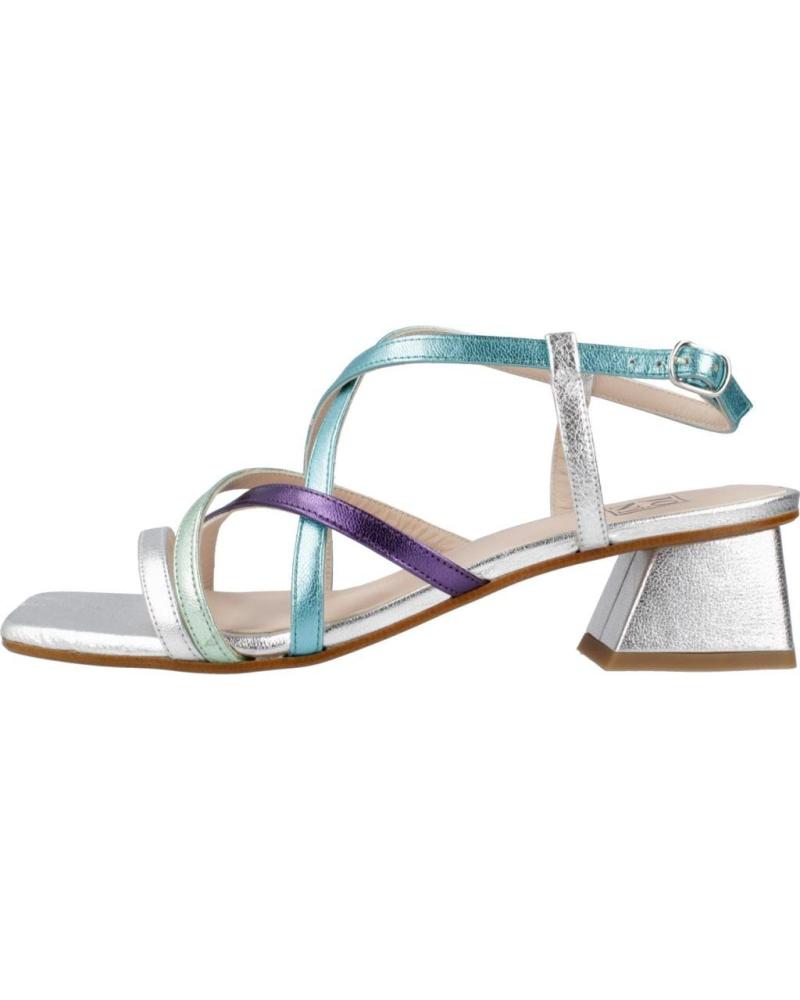 JONI SANDALIAS DE TACÓN BLOQUE METALIZADAS 26025J PLATA