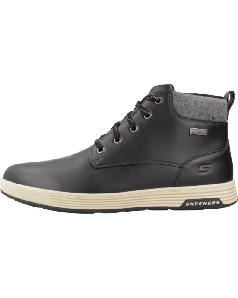 BOTÍN IMPERMEABLE SKECHERS CAVELL-ISAAC NEGRO 210945 NEGRO