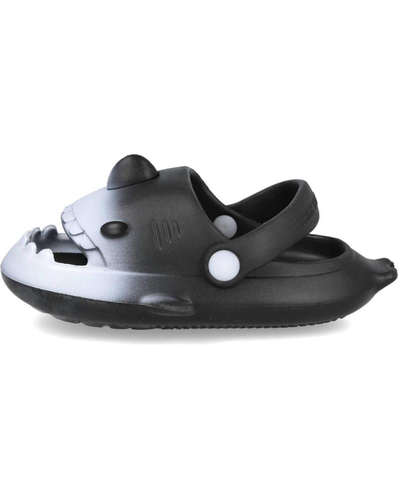 SANDALIAS L&R SHOES DISEÑO TIBURÓN NEGRAS PARA NIÑO NEGRO