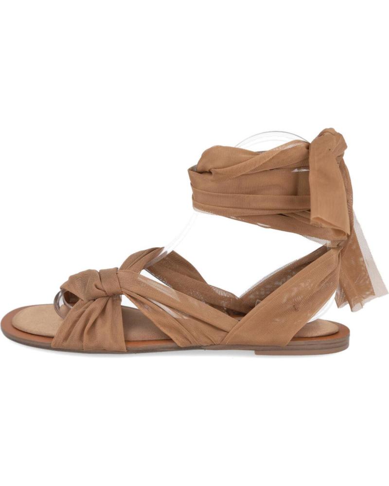 CORINA M5471 SANDALIAS PLANAS CON CINTA MARRÓN CAMEL PARA MUJER CAMEL