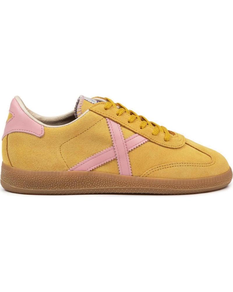 ZAPATILLAS MUNICH BARRU 8290201 BEIGE BEIGE