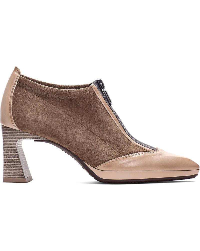 HISPANITAS ATLANTA HI254324 - BOTÍN CON TACÓN Y CREMALLERA EN TONOS BEIGE TAUPE TOPOC004