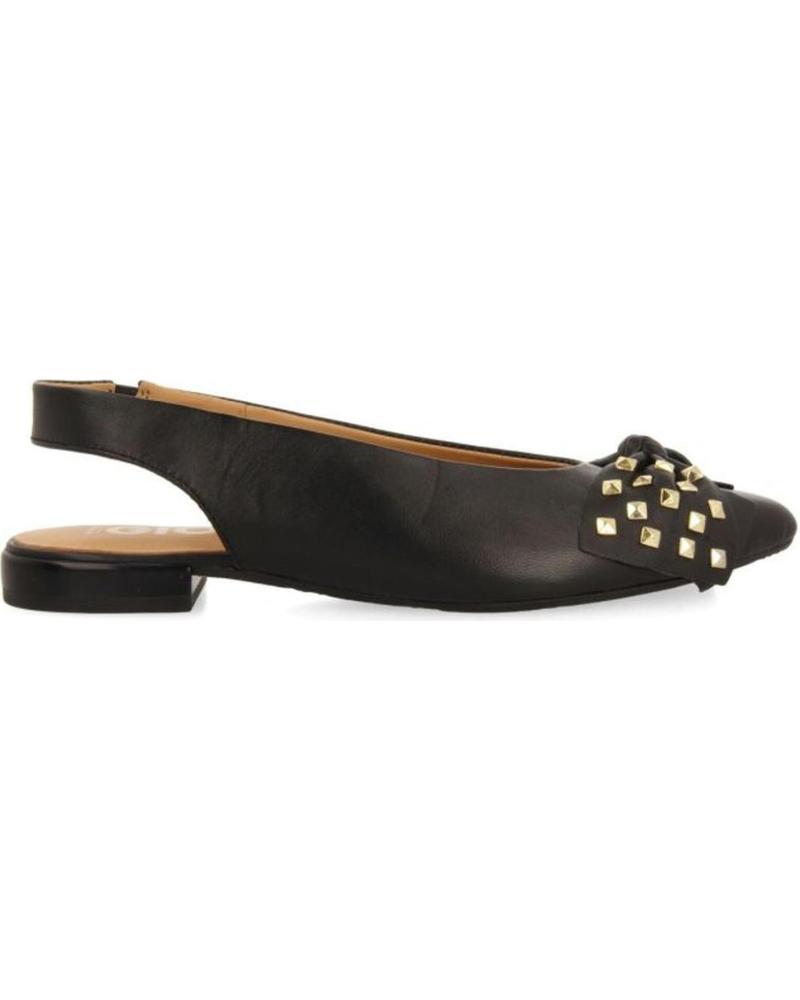 BAILARINAS GIOSEPPO KALLMET 71137 NEGRAS CON TACHUELAS NEGRO