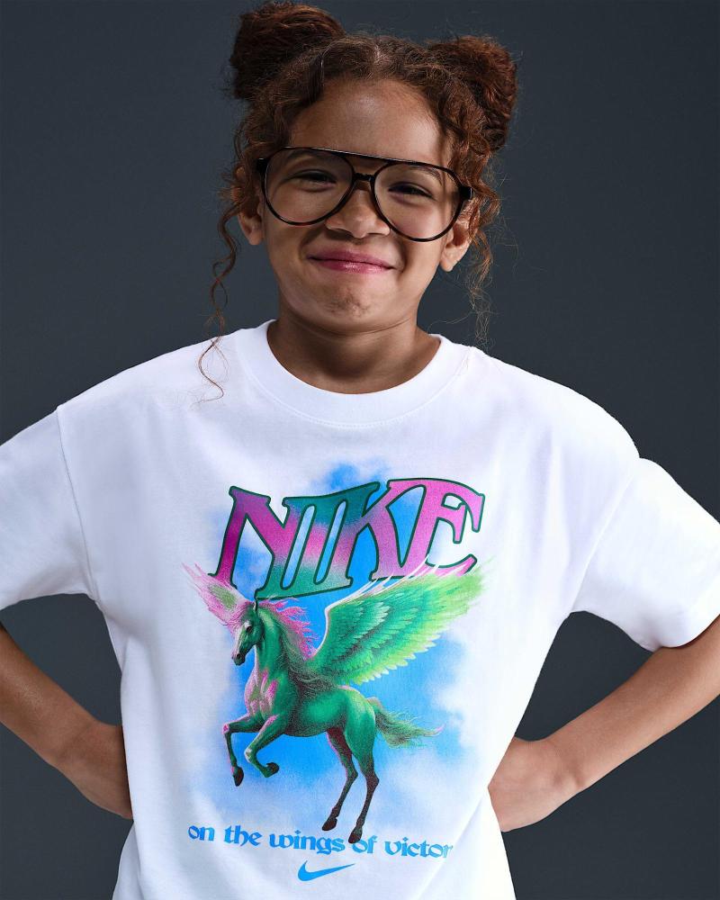 CAMISETA NIKE HV5725 BLANCA CON ESTAMPADO GRÁFICO PARA NIÑA BLANCO