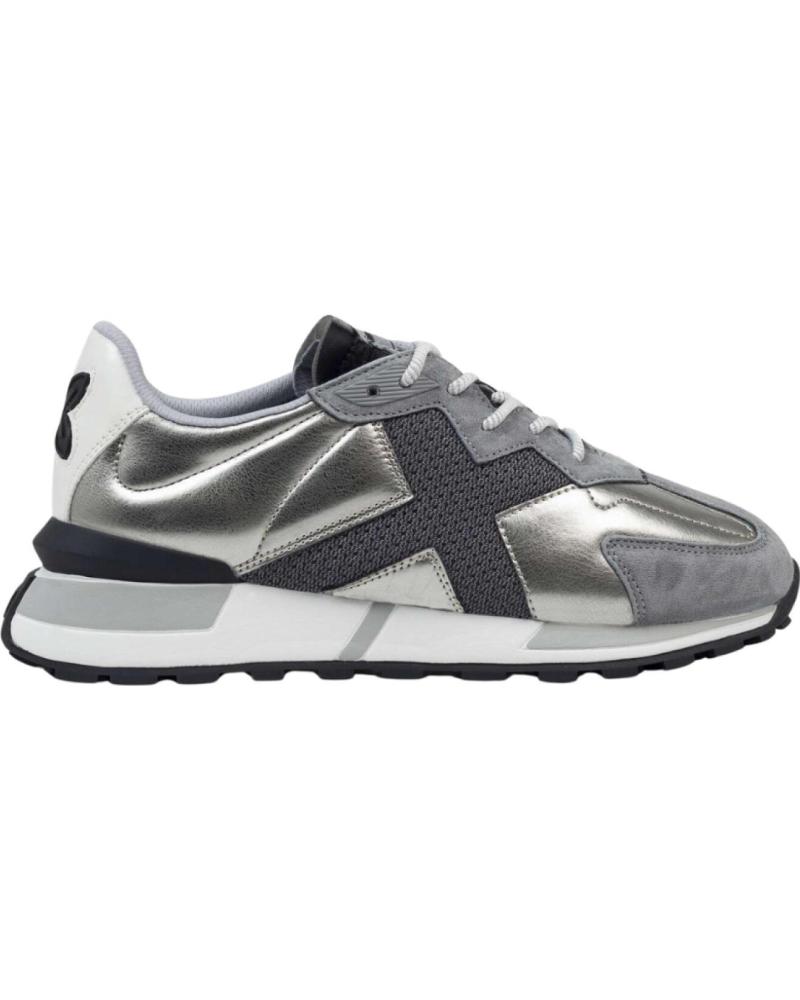 ZAPATILLAS MUNICH SOKU 19 NAN PLATEADAS REF 8189019 SILVER