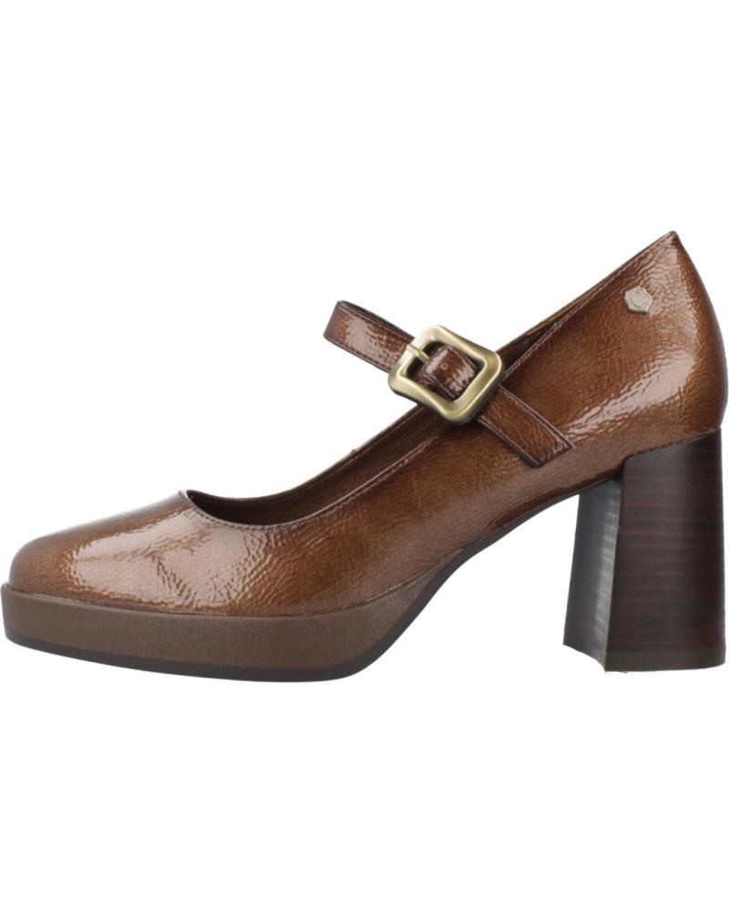 SALONES MERCEDITAS CARMELA DE TACÓN ANCHO EN PIEL TOSTADA TAUPE