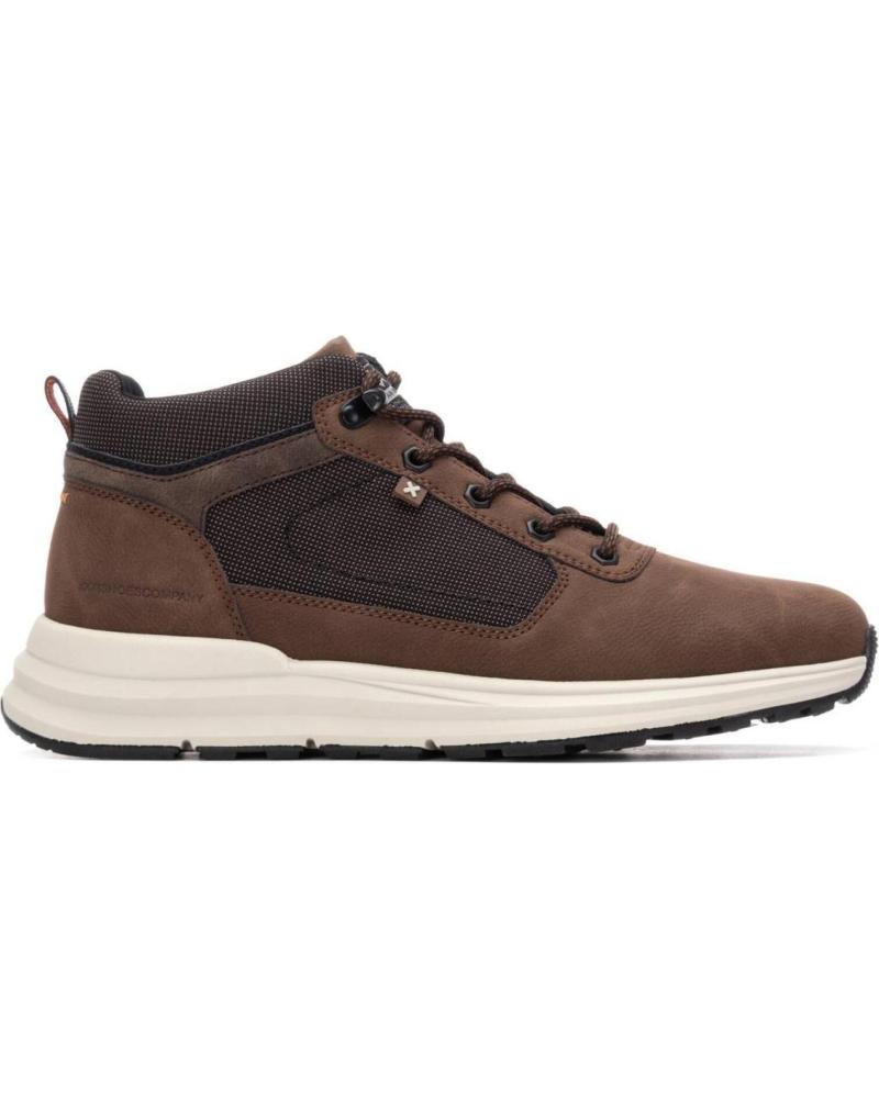 BOTÍN XTI 144624 DE SENDERISMO MARRON