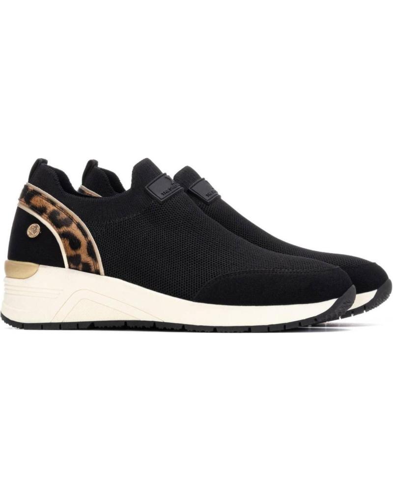 ZAPATILLAS XTI 144375 NEGRAS ELÁSTICAS CON DETALLE ANIMAL PRINT NEGRO