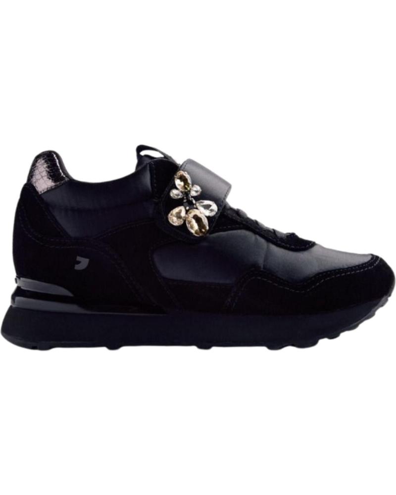 GIOSEPPO HITTERDAL: ZAPATILLAS NEGRAS DE PIEL CON CUÑA Y ADORNO NEGRO
