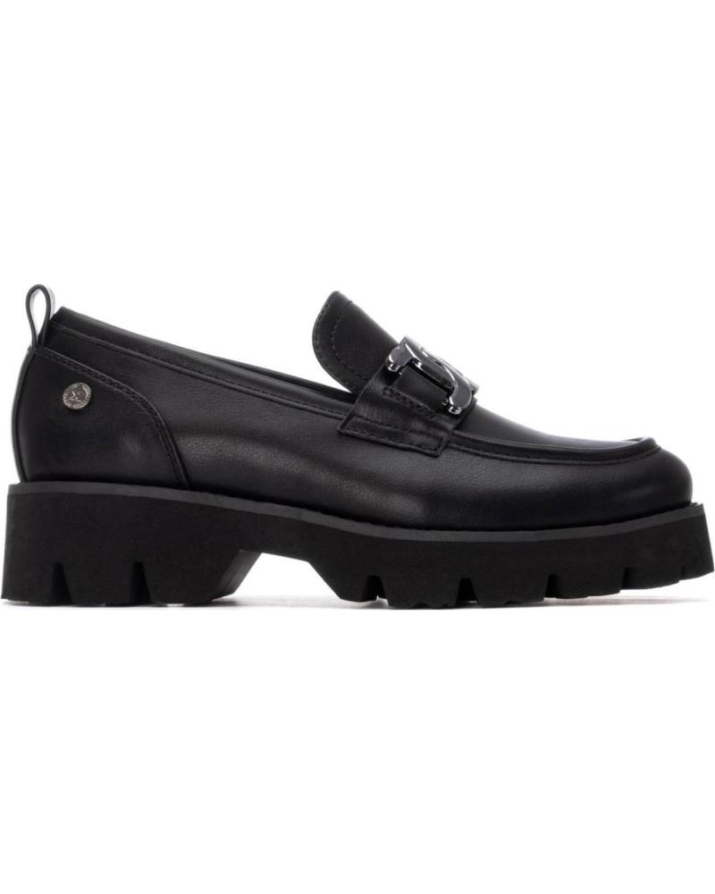MOCASINES XTI 144678 NEGROS CON CADENA NEGRO
