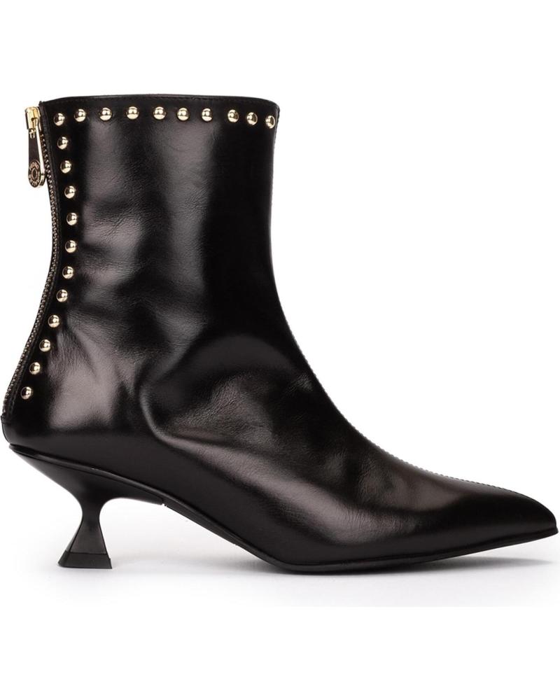 BOTÍN PEDRO MIRALLES 29397 NEGRO CON TACHUELAS Y TACÓN ESCULTURAL NEGRO