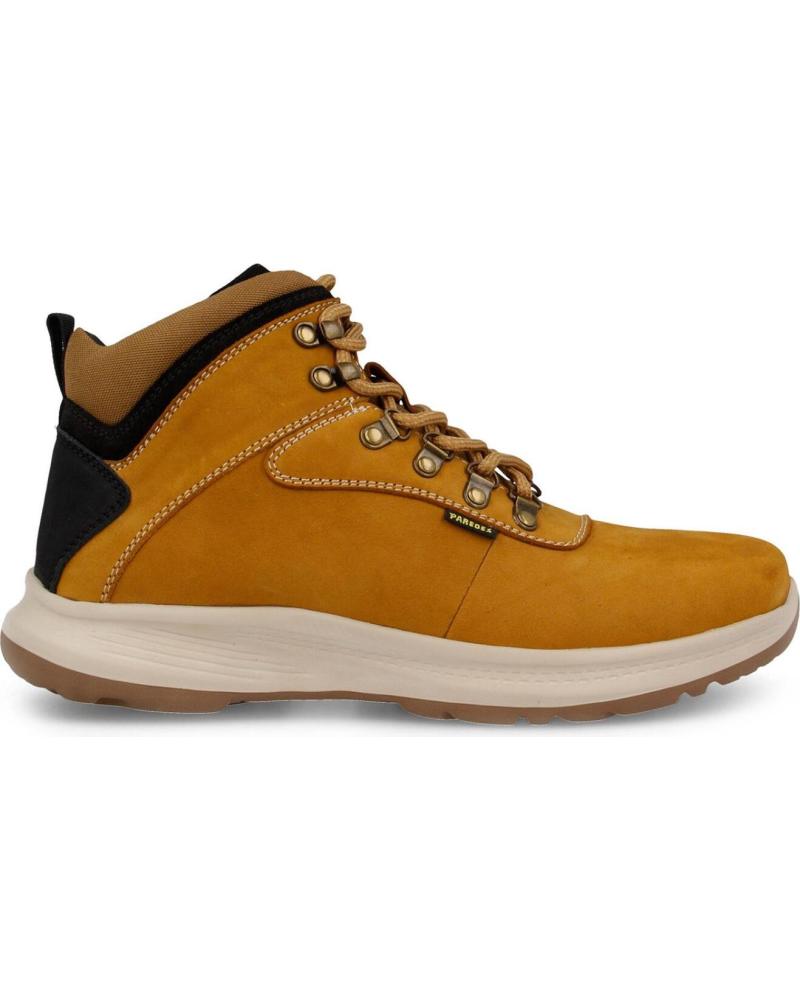 PAREDES LAYANA: BOTAS CASUAL CAMEL CAMEL CAMEL