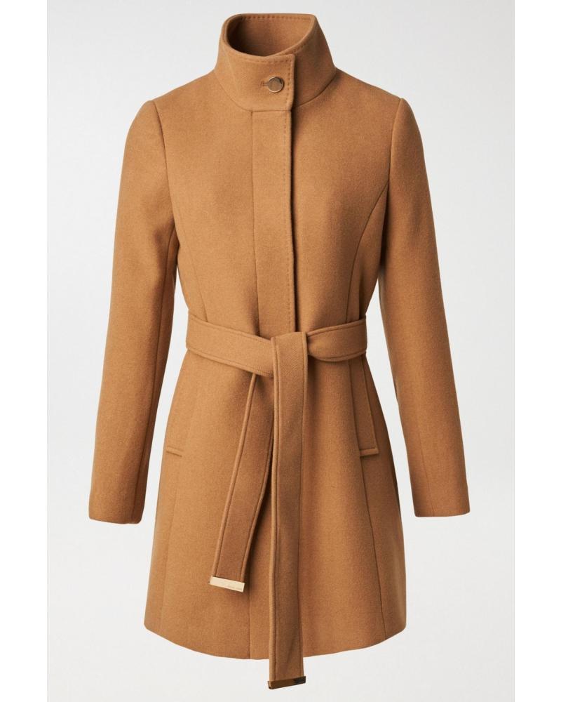 SALSA ABRIGO BEIGE CON CINTURÓN Y CUELLO ALTO, MODELO 21006875 BEIGE