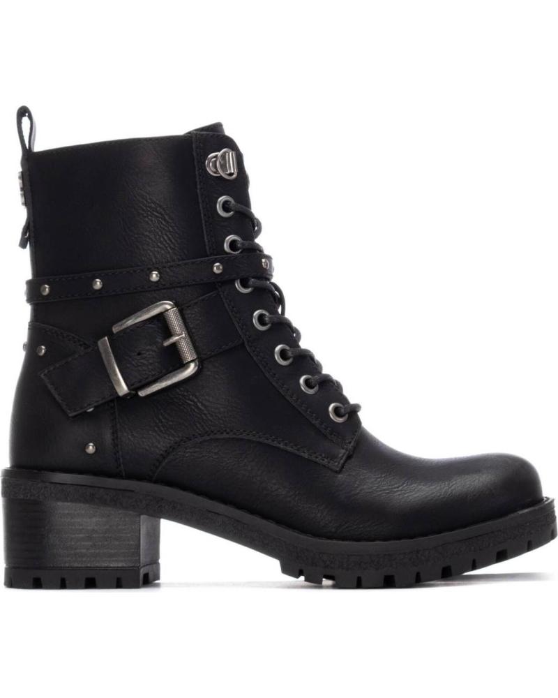 REFRESH 173247 BOTÍN MILITAR NEGRO CON CORDONES Y TACHUELAS NEGRO