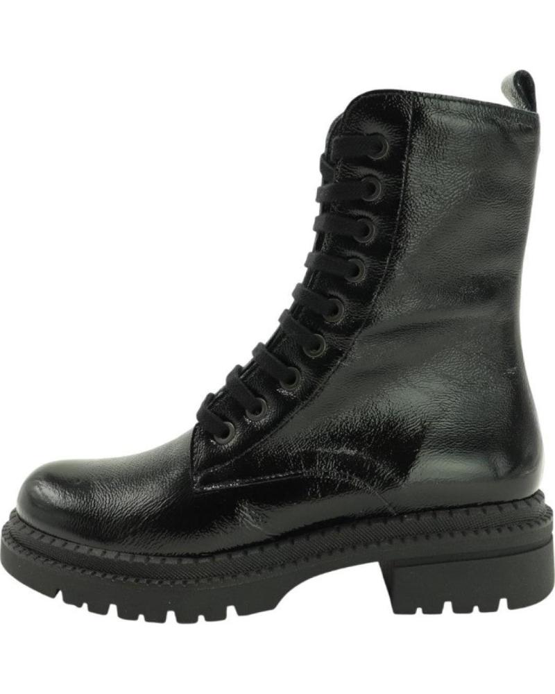 BOTA MILITAR PITILLOS 10794 CON CORDONES Y SUELA GRUESA NEGRO