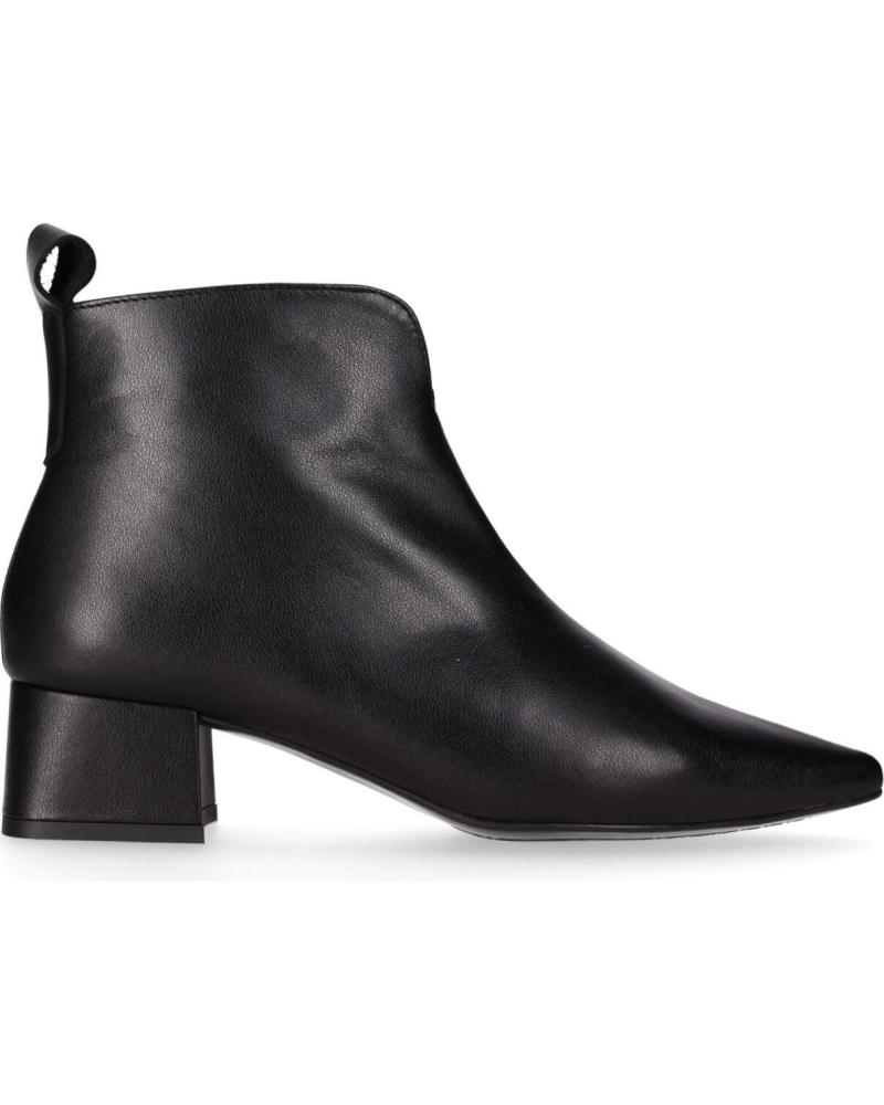 BOTÍN CHIKA10 ST RASMAN 01 NEGRO DE TACÓN BLOQUE NEGRO-BLACK