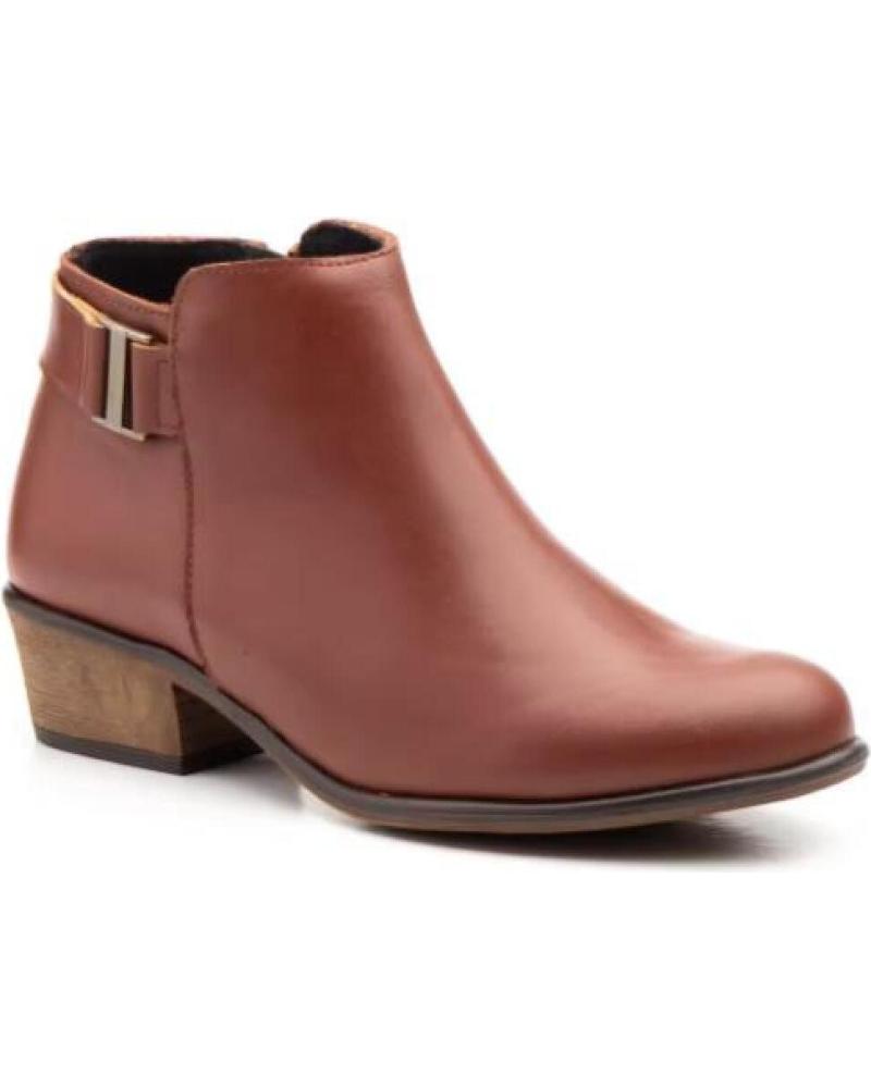 BOTINES JAM DE PIEL MARRÓN CON TACÓN BAJO Y ADORNO METÁLICO MARRóN