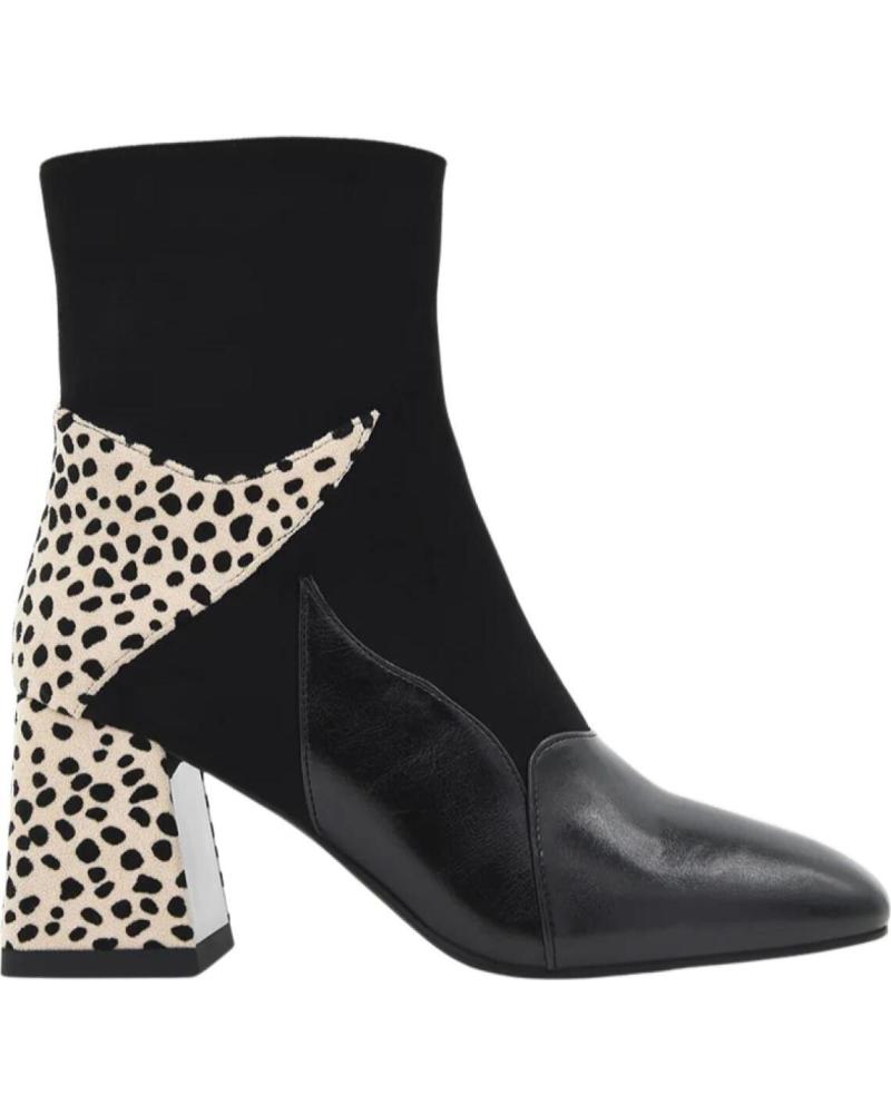 AZAREY BOTÍN DE TACÓN COMBINADO NEGRO CON ESTAMPADO ANIMAL NEGRO