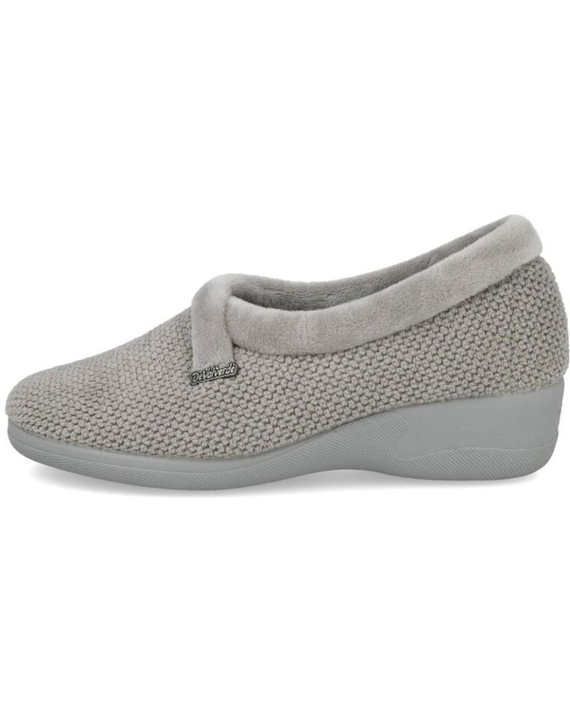 DEVALVERDE ZAPATILLAS DE CASA CERRADAS 2230 GRIS PARA MUJER GRIS