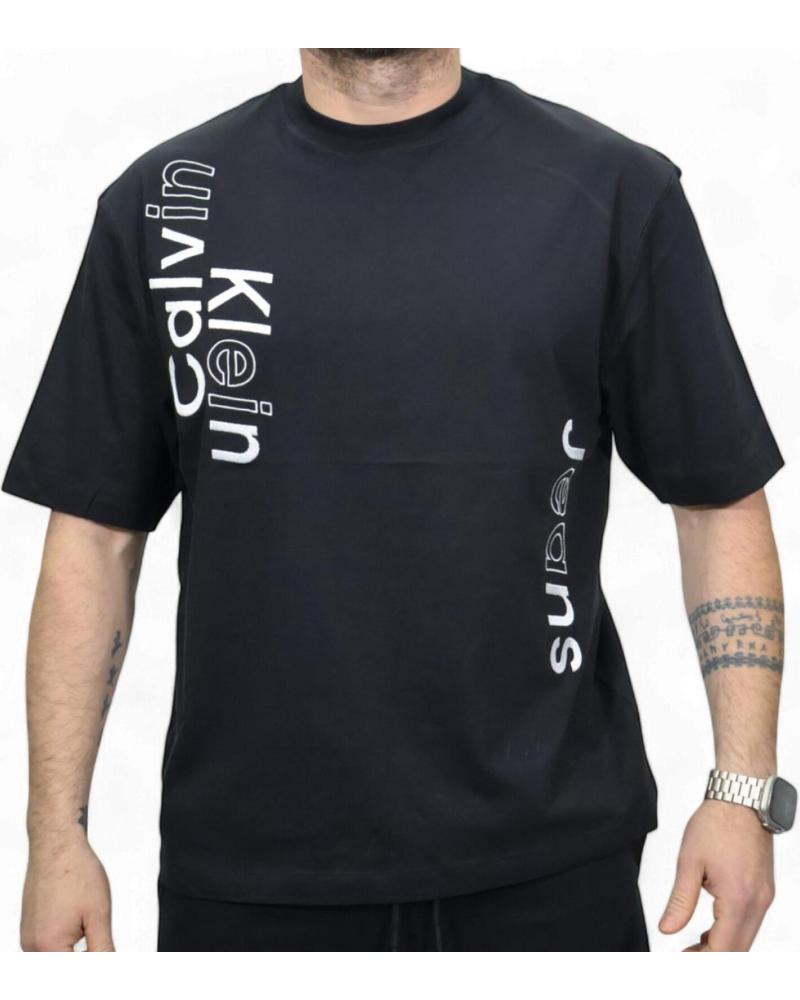 CAMISETA CALVIN KLEIN GRÁFICO BLOQUE NEGRO
