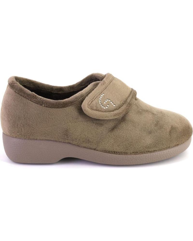 ZAPATILLAS DE CASA CERRADA GARZON 3931 247 CAMEL CAMEL