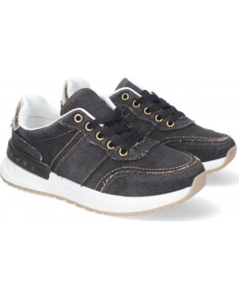 ZAPATILLAS CASUAL SPORT3PUNTO0 XX-56 CON DETALLE DE TACHUELAS VARIOS COLORES