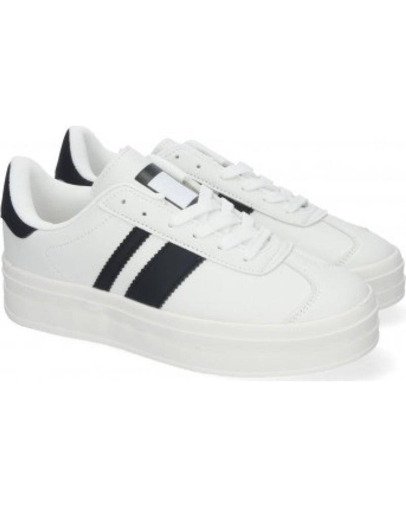 ZAPATILLAS CASUAL SPORT3PUNTO0 TT-50 CON FRANJAS LATERALES VARIOS COLORES