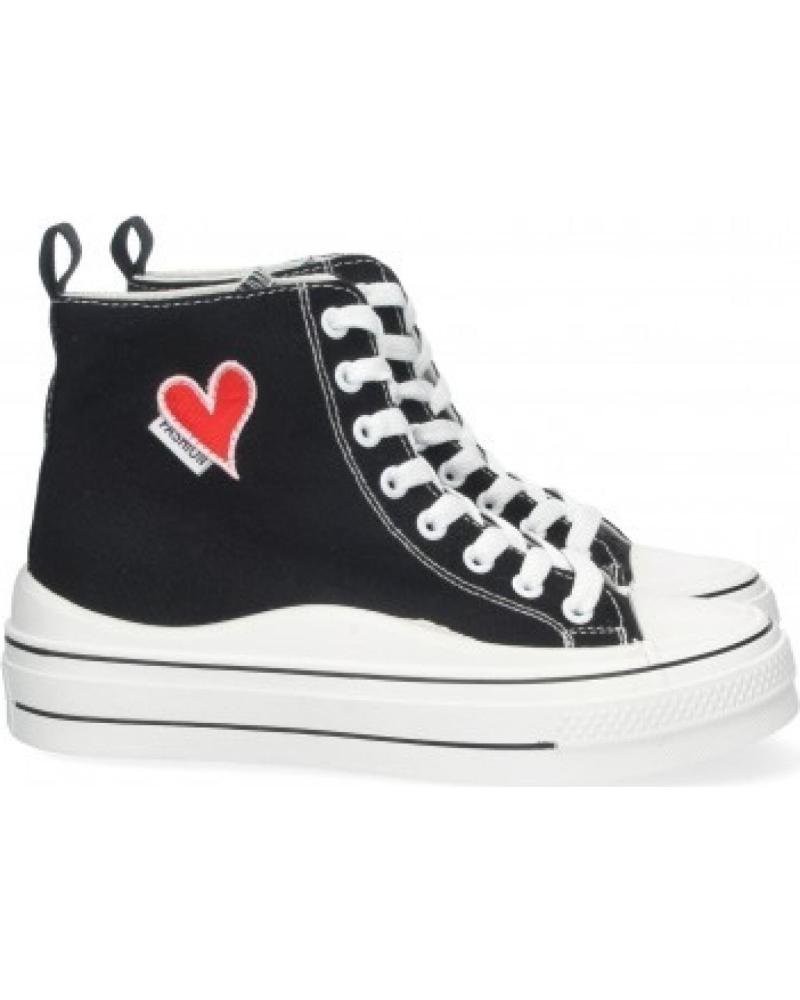 ZAPATILLAS SPORT3PUNTO0 LHD-85 CON CORAZÓN ROJO VARIOS COLORES