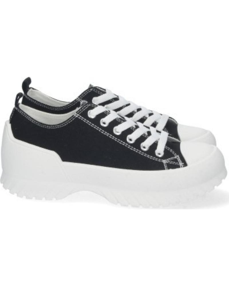 ZAPATILLAS BAJAS SPORT3PUNTO0 BO26-107 NEGRAS DE LONA CON CORDONES VARIOS COLORES