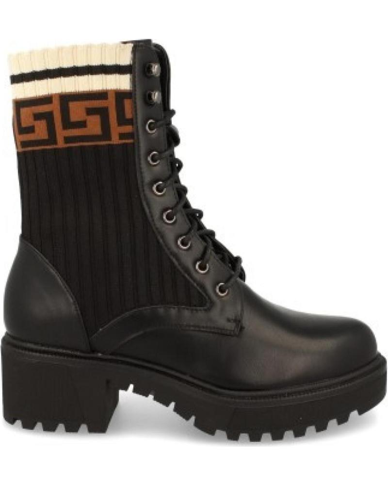 BOTAS MILITARES SPORT3PUNTO0 23800 CON CORDONES VARIOS COLORES