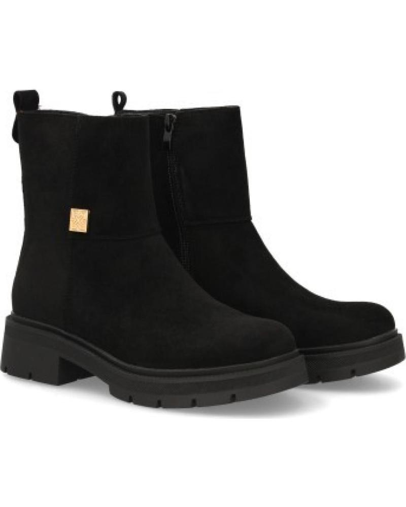 BOTAS DE MUJER SPORT3PUNTO0 AA-36 CON SUELA TRACK VARIOS COLORES