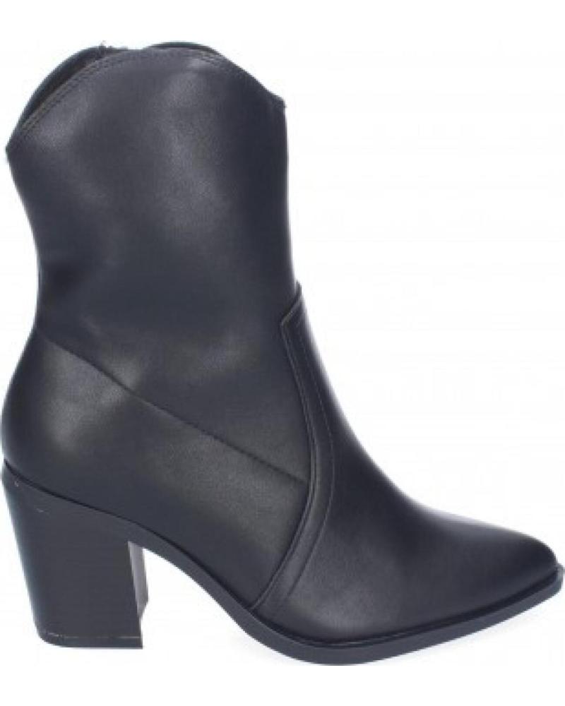 BOTAS SPORT3PUNTO0 DB-3354 NEGRAS CON TACÓN VARIOS COLORES